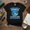 T-shirt design with Spanish text "Algunos Abuelos Juegan Al Bingo Los Abuelos De Verdad Son Pescadores" and graphic of a
