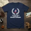 Dominican Republic flag shield with laurel wreath and text Dios Patria Libertad 26 Enero 1844 República Domiinnna on navy t-shirt