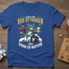 Hier um Bier zu trinken und Tiere zu retten German text with superhero cat holding beer design on blue t-shirt
