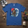 スケボーる猫侍 t-shirt design featuring a samurai cat skateboarding with a Japanese wave and red sun