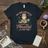 Una Mamá Sabe Mucho pero una Abuelita LO SABE TODO Spanish quote t-shirt with an owl on books graphic